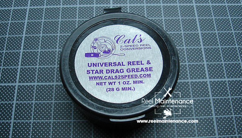 2 ounces of Cal's Tan Universal Reel & Star Drag Grease. Comes in
